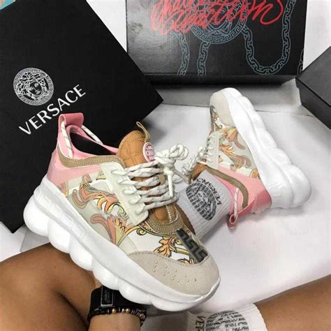 versace zapatos deportivos mujer|zapatos de Versace mujer.